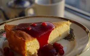 Serve the casserole with jam. Enjoy your meal!