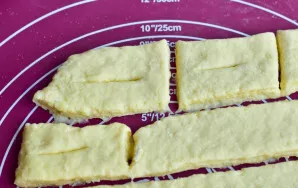 In the center of each rectangle, make a crack.