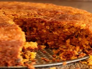 Whether the cake will bake should be checked with a wooden stick, which must come out of the cake dry. When the dietary carrot cake is re...