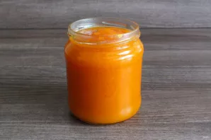 Pour hot jam into clean, dry jars. Leave to cool and dry slightly on top. Then close with a clean, dry lid. This will prevent condensate ...