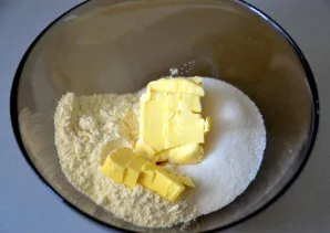 To prepare the crumbs (infusion from flour, sugar and butter), mix 80 grams of chilled butter, cut into cubes, 130 grams of sugar and 100...