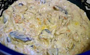 Reduce the heat and simmer for another 5 minutes with the lid covered.