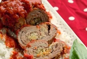 Meat with basil in the oven