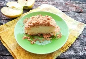 Cottage cheese casserole with cookies